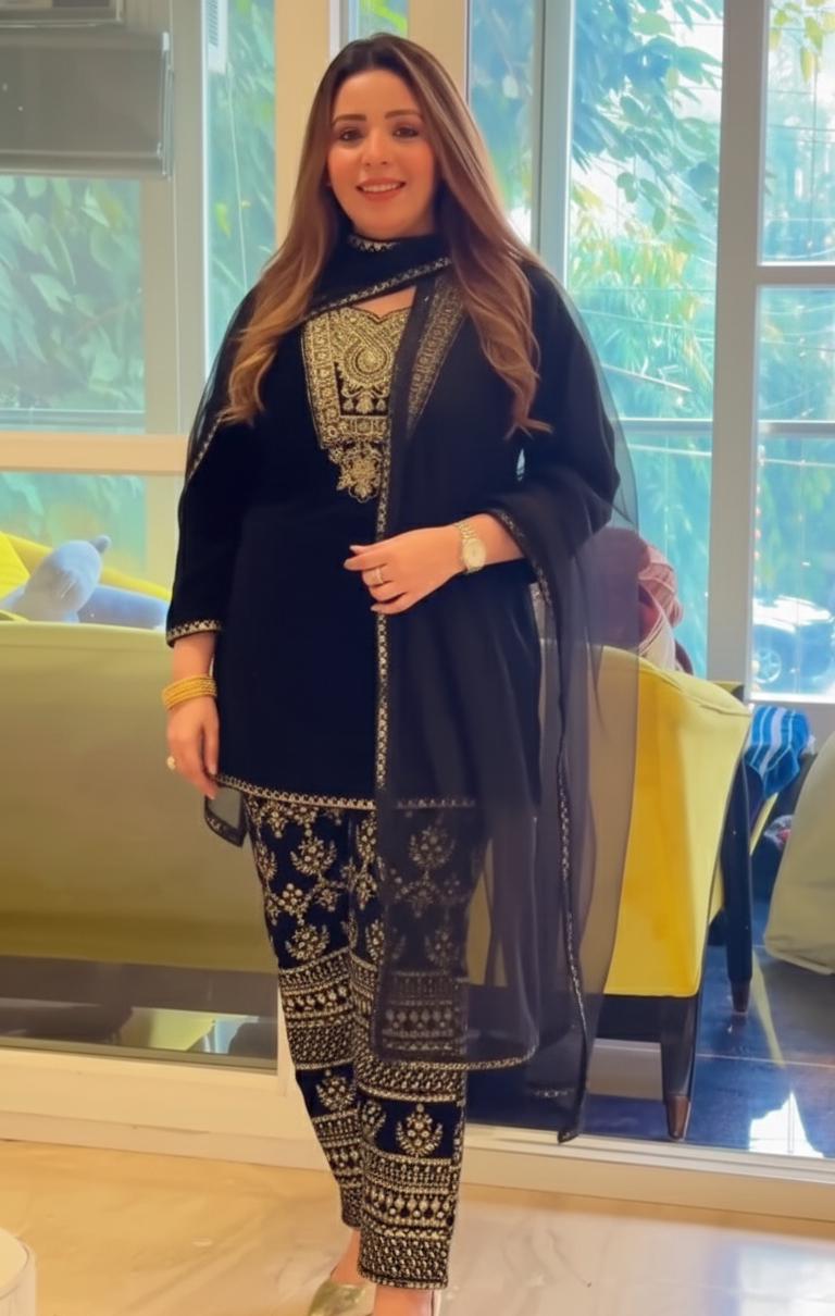 Stylish Black Velvet Embroidery Suit Set for Weddings, Parties, and Festive Occasions