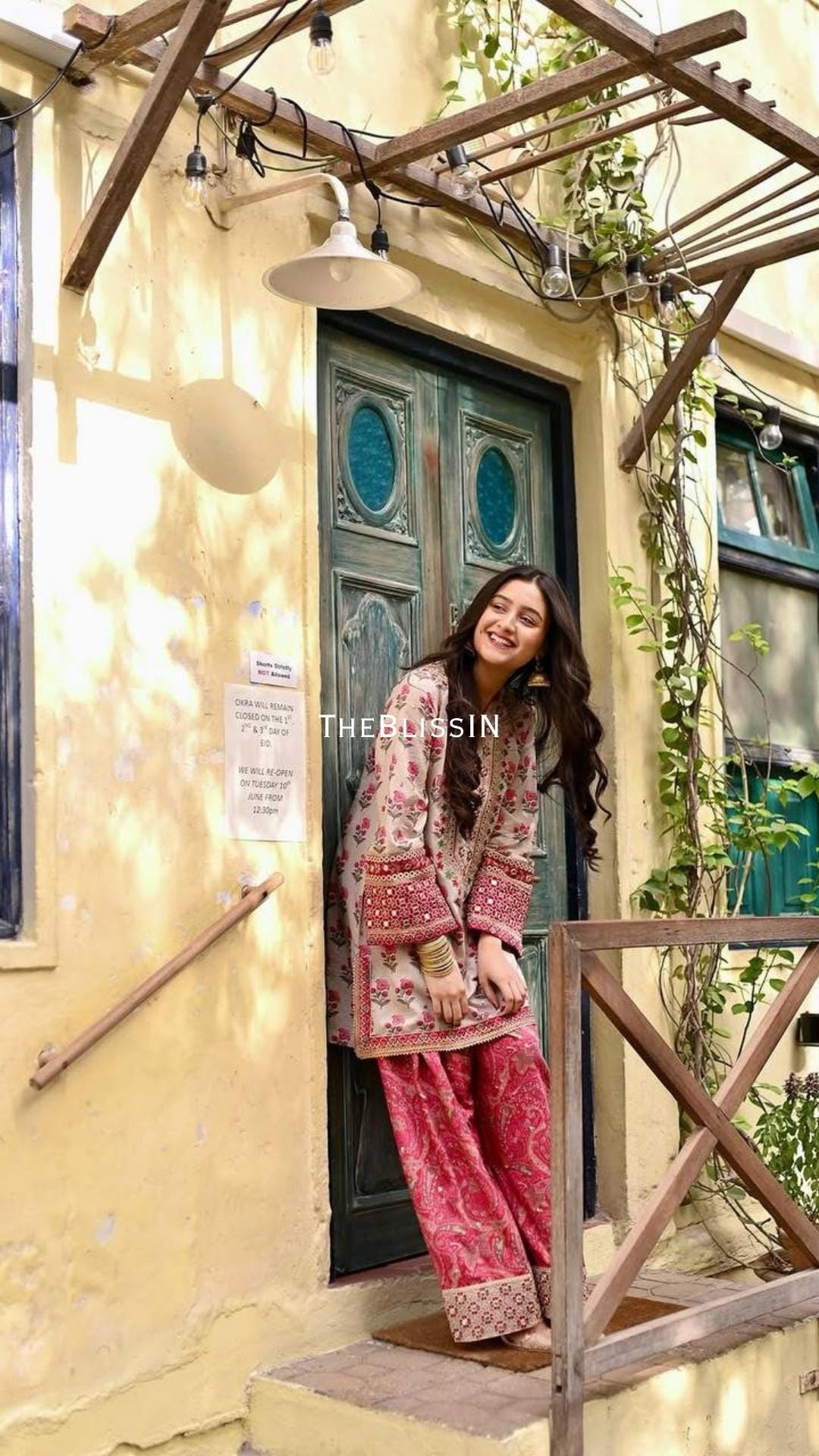 Floral Embroidered Crepe Kurti Suit, Farshi Palazzo, Mirror Work