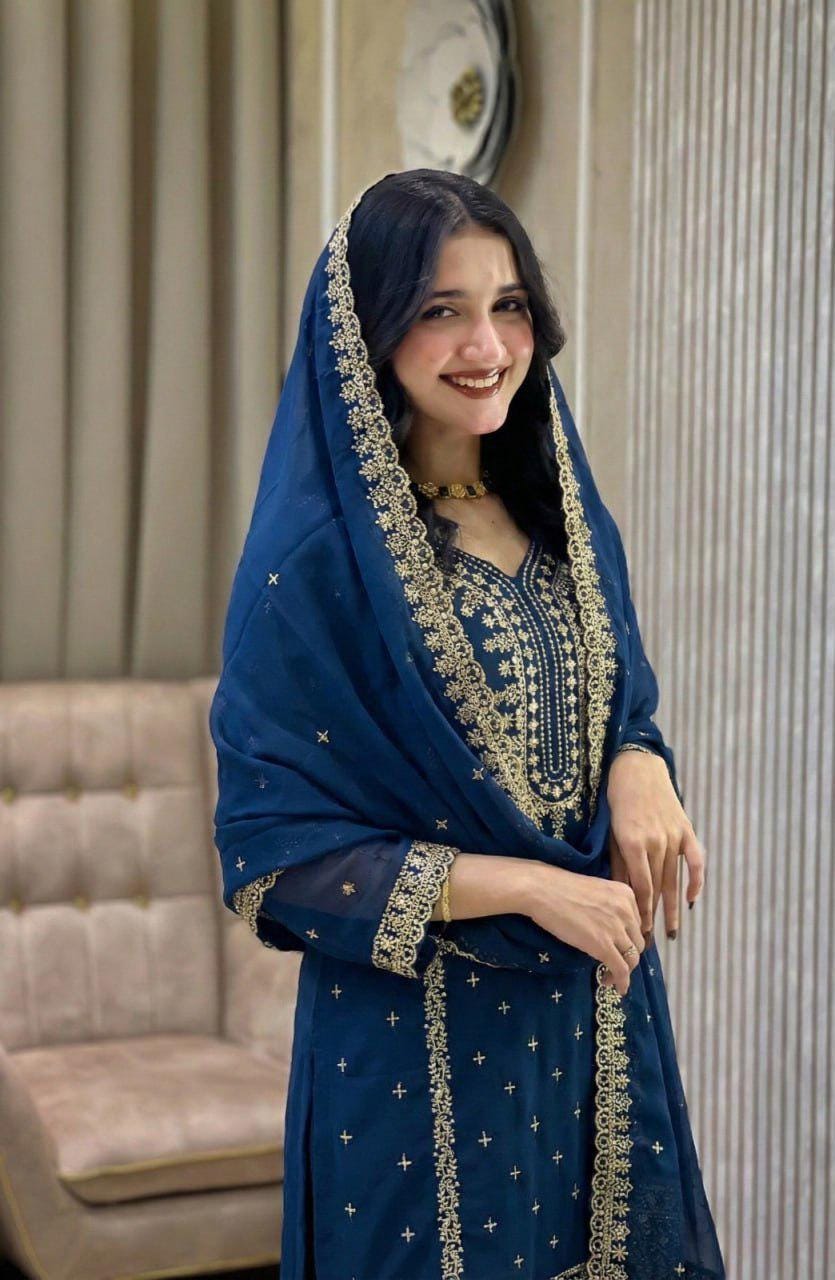 Dark Blue Ready To Wear Pakistani Salwar Kameez For Women's