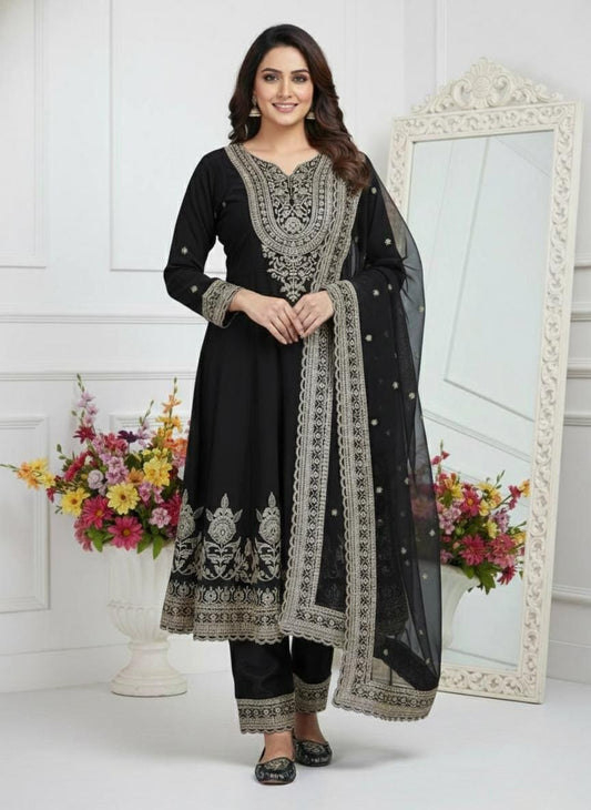 Designer Black Faux Georgette Salwar Kameez For Women's - Sequence Embroidery Work