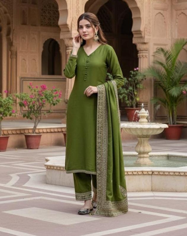 Green Eid Wear Heavy Embroidery Roman Silk 3 Piece Suit Set for Women